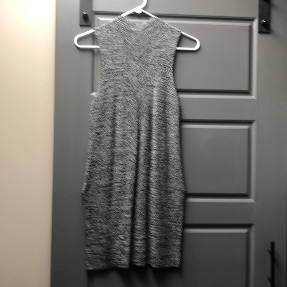 Tunic - Picture 2 of 3